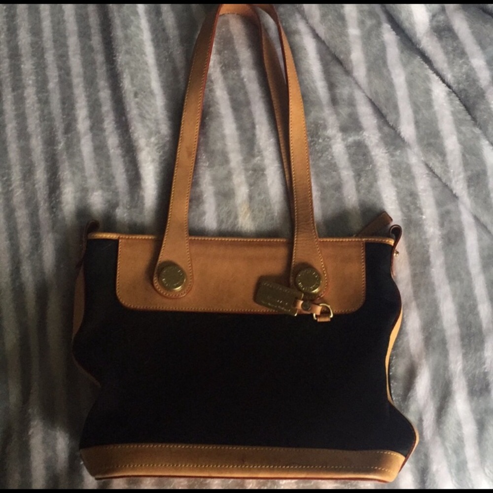 Dooney & Bourke leather tan bag